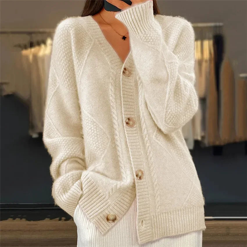 Lena Women’s Cashmere Cardigan – Soft Button-Up Knitwear with Elegant Long Sleeves