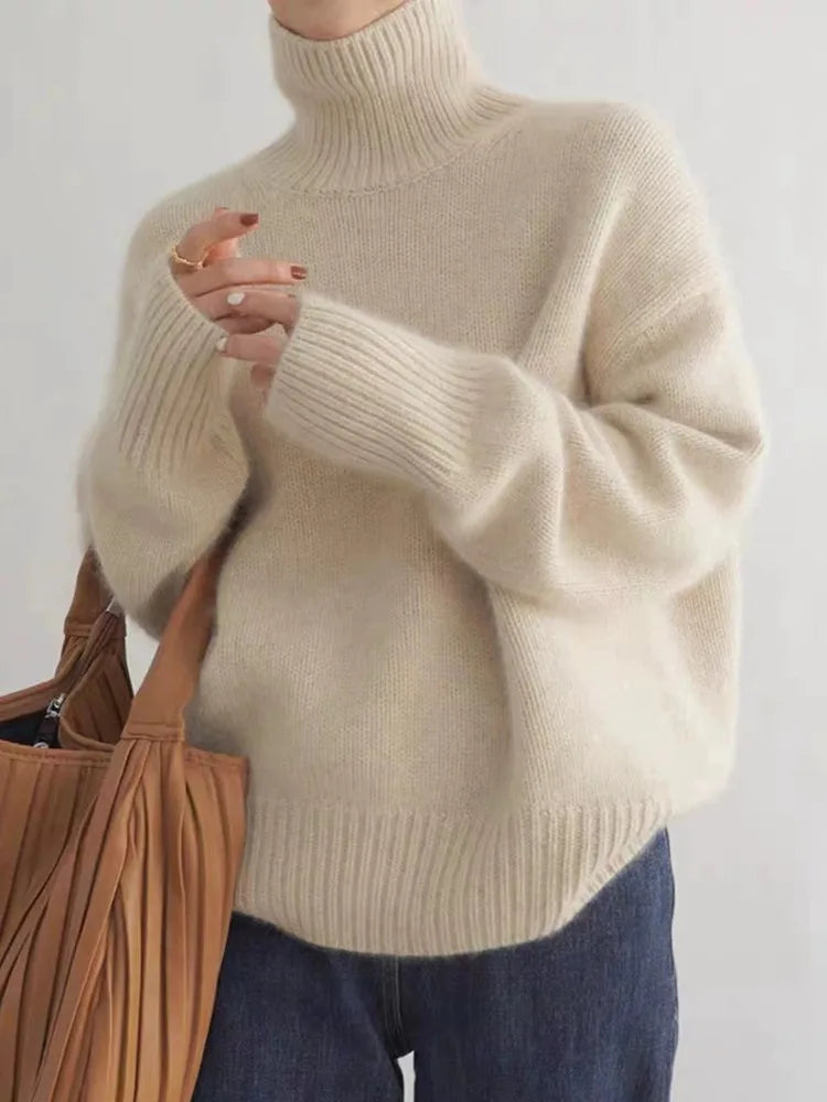 Lynn Women’s Wool Turtleneck Sweater – Soft Warm Knit Jumper for Elegant Winter Style