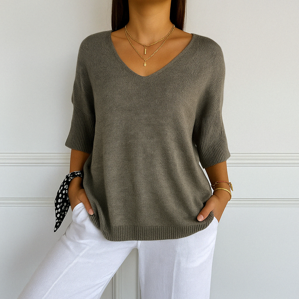 Coraline Women’s V-Neck Jumper – Soft Fine Knit Sweater with Elegant Slim Fit