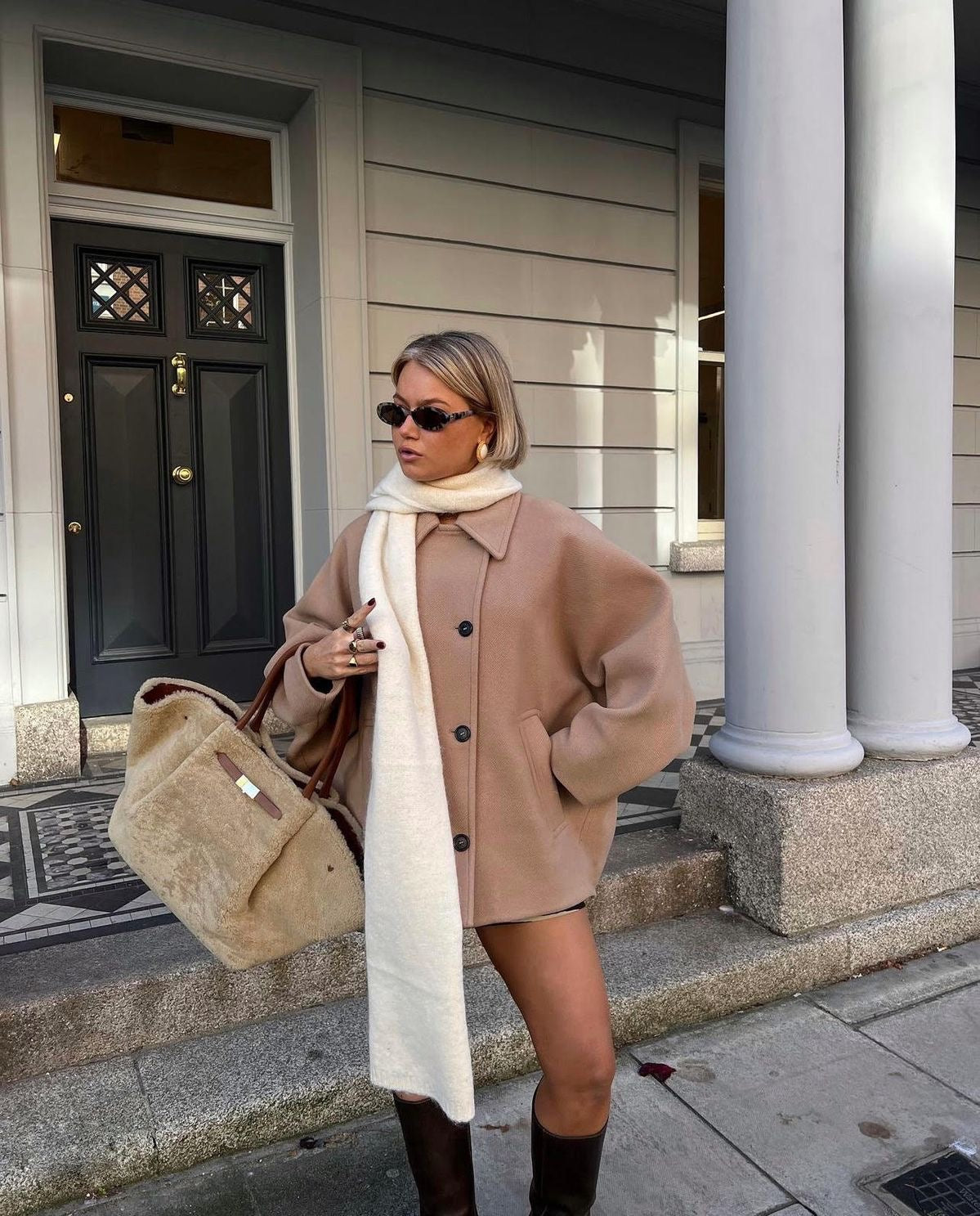 Lainey Women’s Oversized Wool Coat – Elegant Warm Long Winter Jacket for Everyday Chic