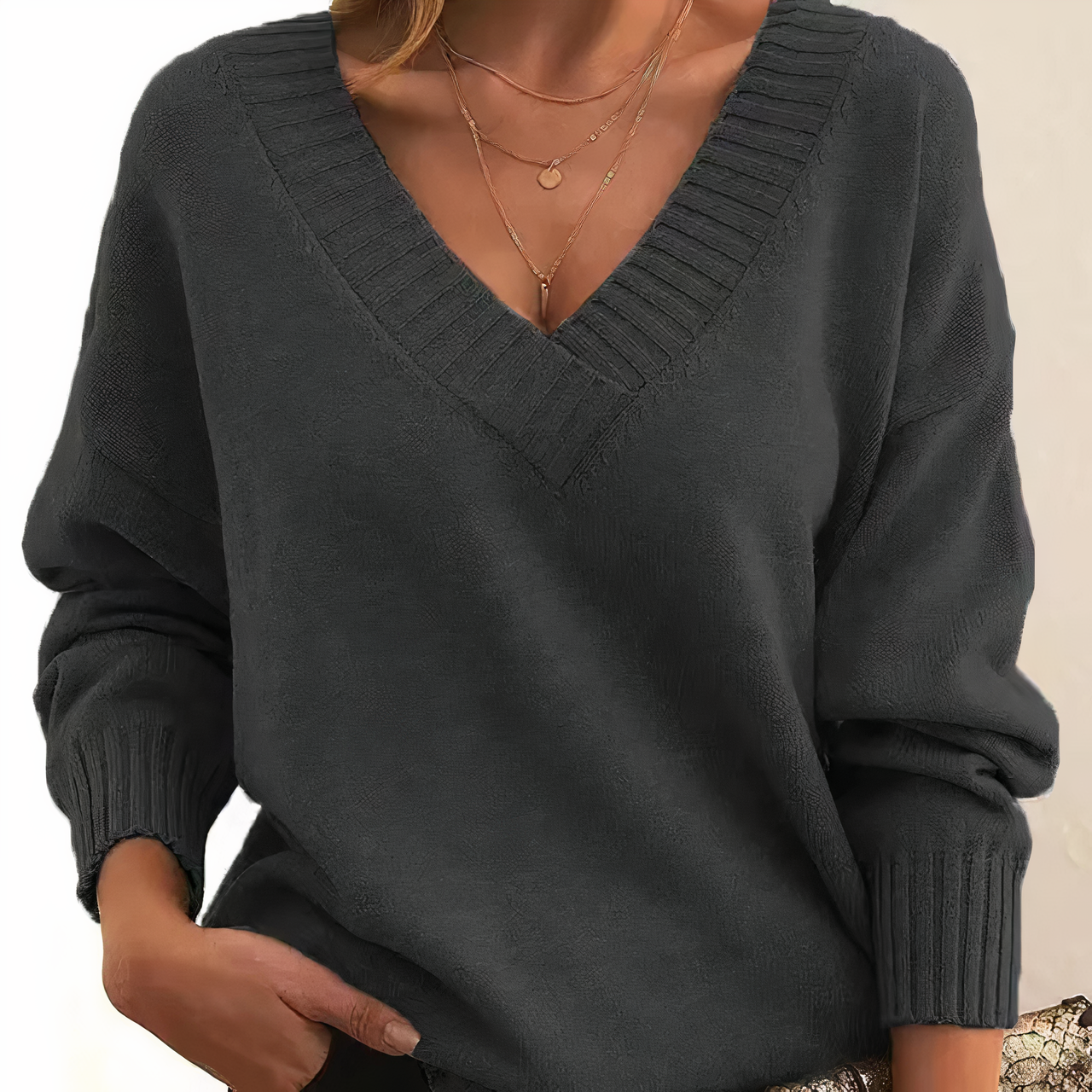 Zeyann Women’s Cashmere Jumper – Soft V-Neck Knit Sweater for Autumn & Winter