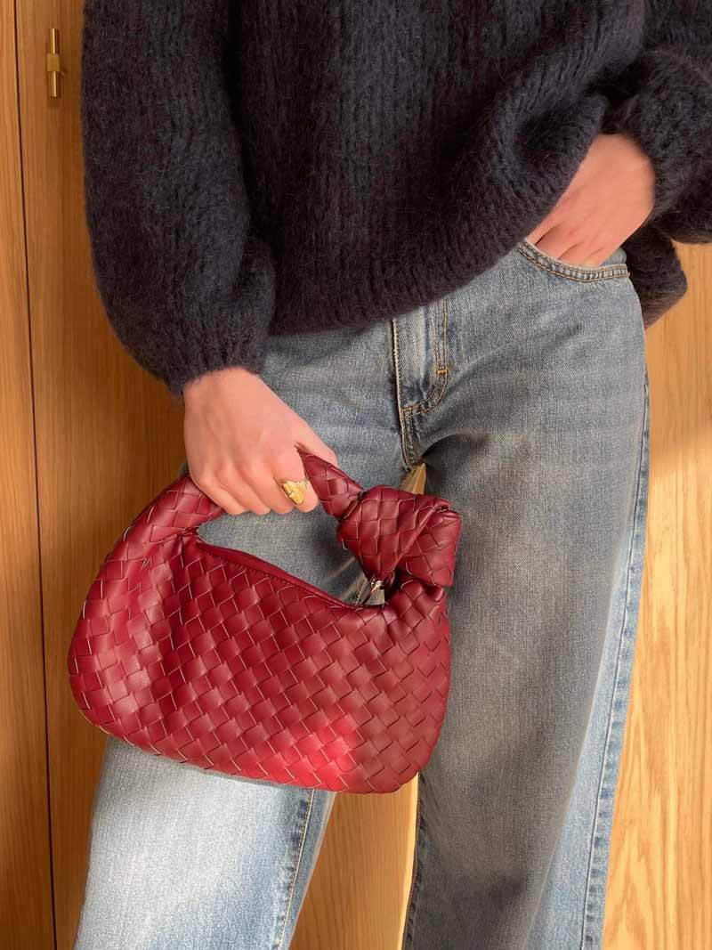 Sophia Women’s Mini Woven Bag – Elegant Handwoven Crossbody Bag for Daily & Evening Use