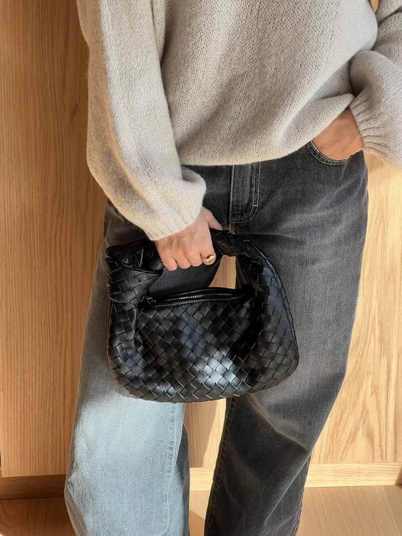 Sophia Women’s Mini Woven Bag – Elegant Handwoven Crossbody Bag for Daily & Evening Use