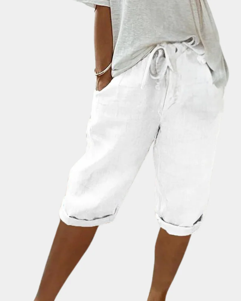 Hannah Women's Shorts – Breathable Summer Shorts with Elastic Waist & Pockets