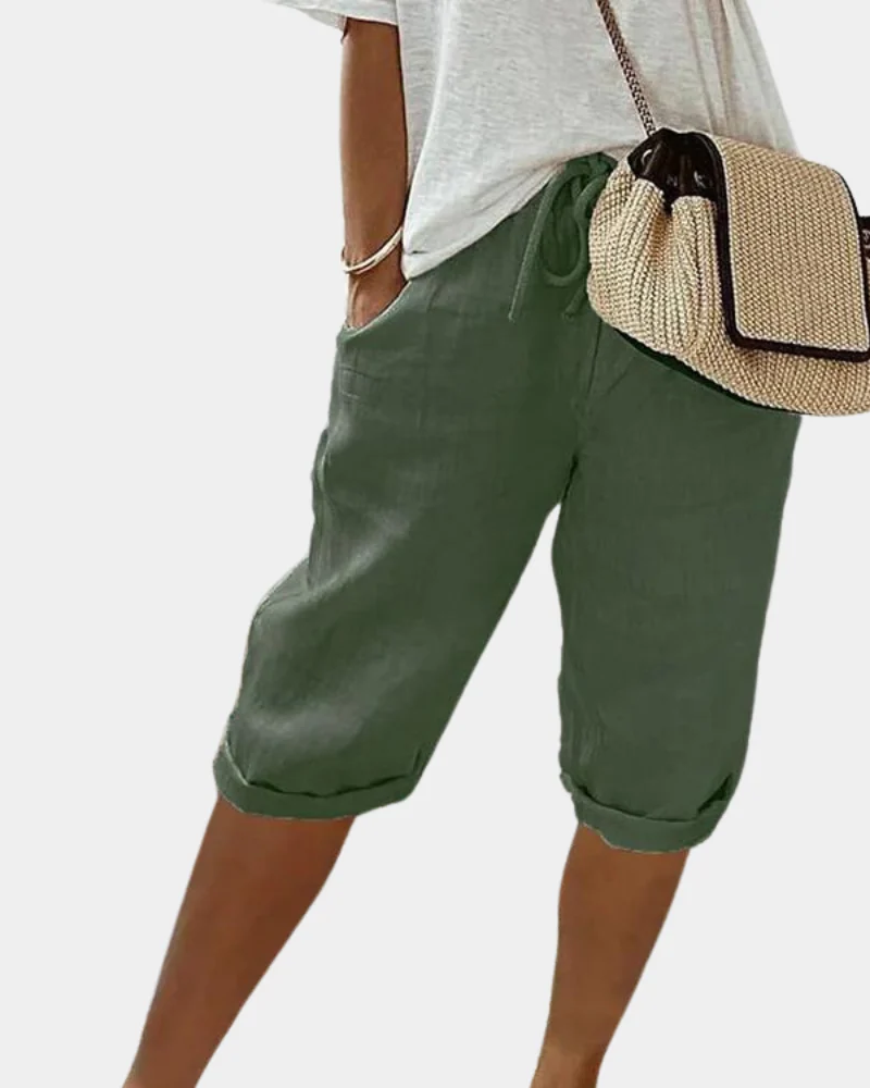 Hannah Women's Shorts – Breathable Summer Shorts with Elastic Waist & Pockets