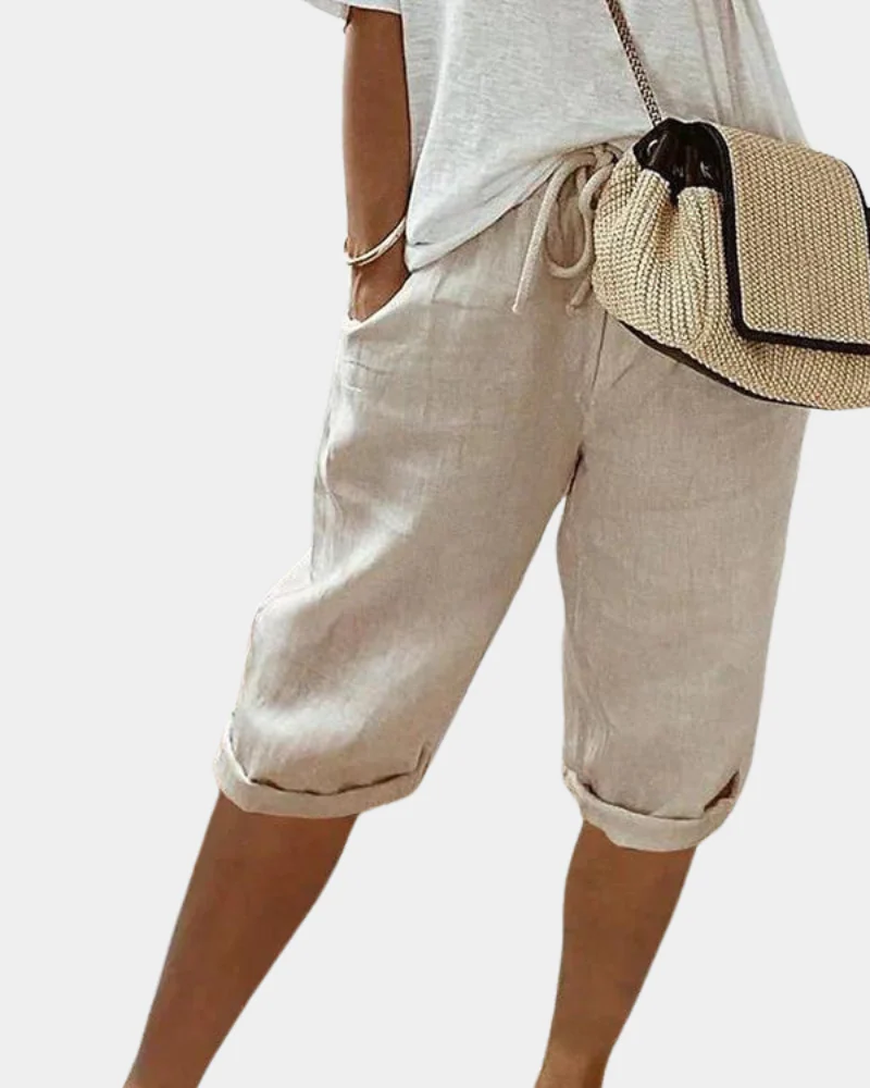 Hannah Women's Shorts – Breathable Summer Shorts with Elastic Waist & Pockets