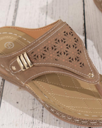 Blossom Women's Beach Sandals – Lightweight Flip Flops with Comfortable PU Sole
