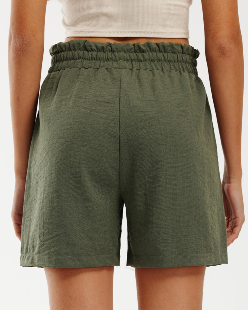 Bella Women's Linen Shorts – High Waist Casual Summer Shorts with Pockets